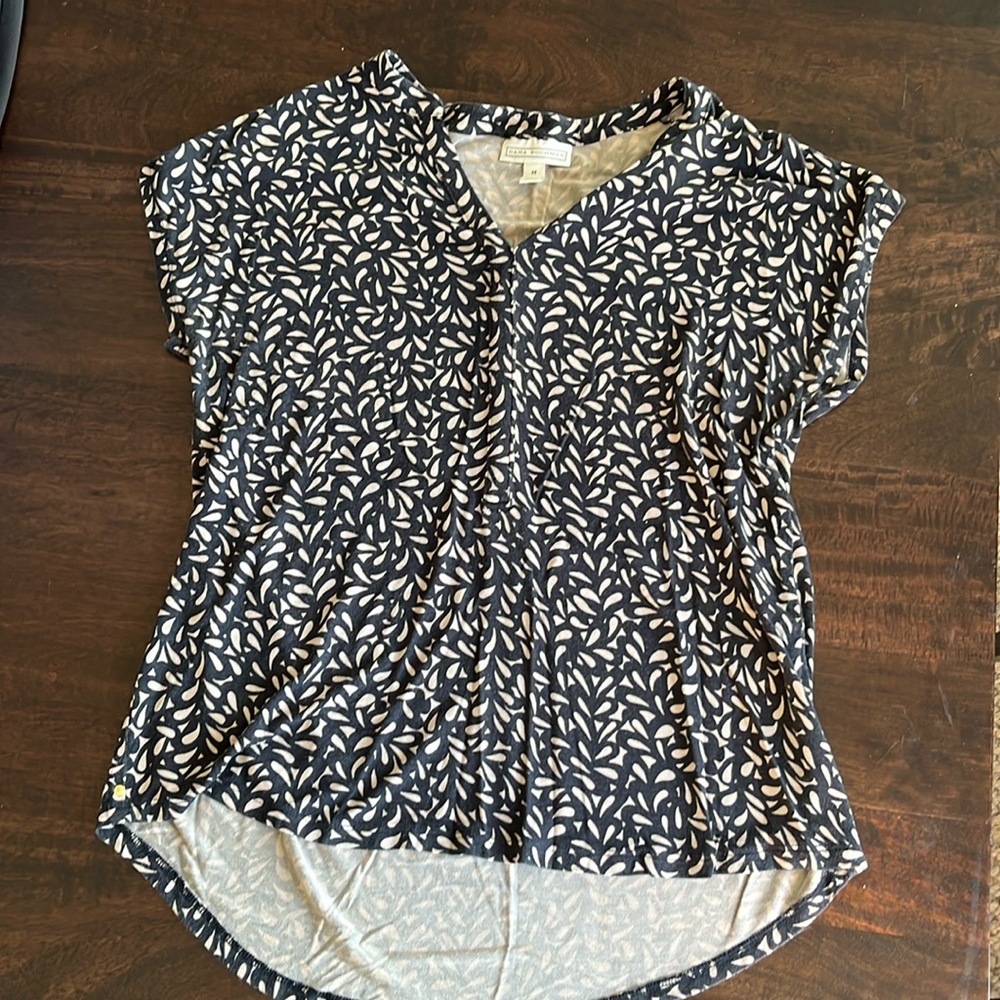 Dana Buchanan Black and Tan Blouse